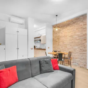 https://apt-ris161-modern-equipped-with-all-comfort.italymilanhotels.net