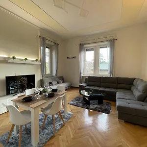 https://bg-central-royal-suite-con-parcheggio.italymilanhotels.net